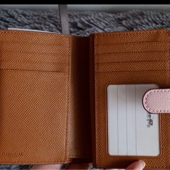 Coach Medium Corner Zip Wallet Blossom - Picture 2 of 3